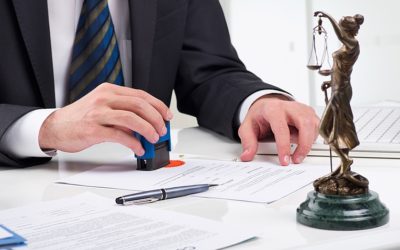 Falso avvocato: piovono esposti da tutta Italia