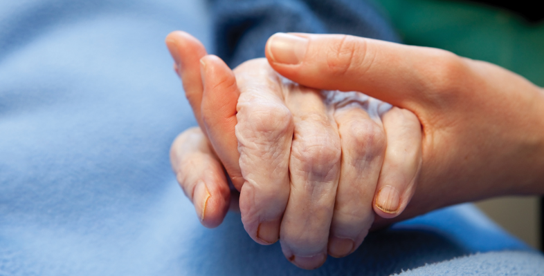 Tutela e riconoscimento del Caregiver familiare nel nostro ordinamento